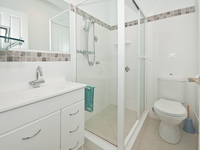 31  Thomas Macleod Ave, Sinnamon Park QLD 4073