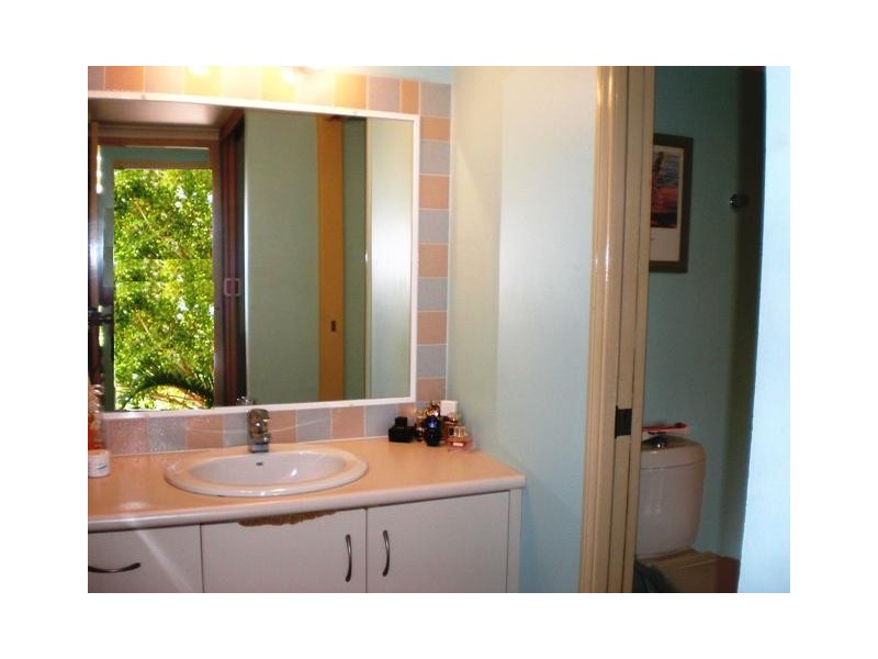 110/1 Paradise Island, Surfers Paradise QLD 4217