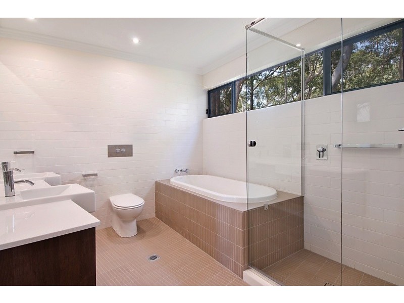 35 Currumbin Crest Drive, Currumbin QLD 4223