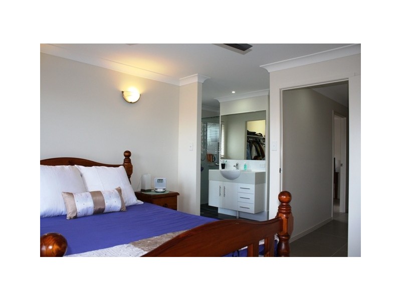 12 Karidawn Street, Nudgee QLD 4014