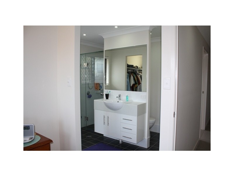 12 Karidawn Street, Nudgee QLD 4014