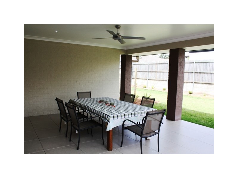12 Karidawn Street, Nudgee QLD 4014