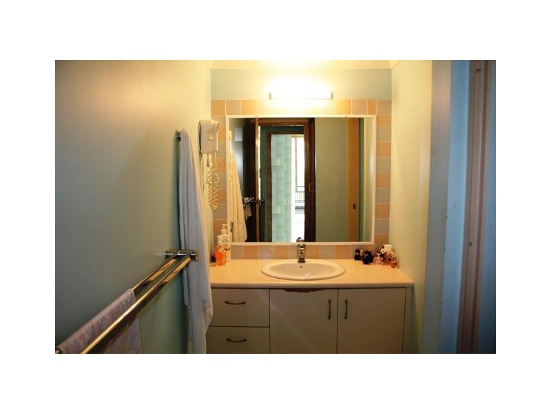 110/1 Paradise Island, Surfers Paradise QLD 4217