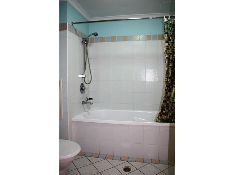 110/1 Paradise Island, Surfers Paradise QLD 4217