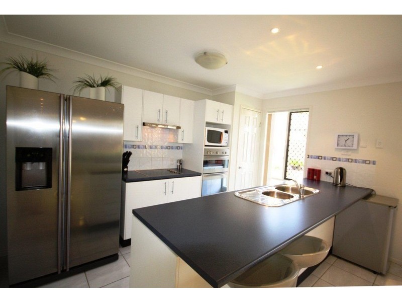 6  Surrey  Close, Bald Hills QLD 4036