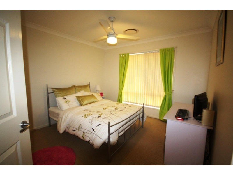 6  Surrey  Close, Bald Hills QLD 4036