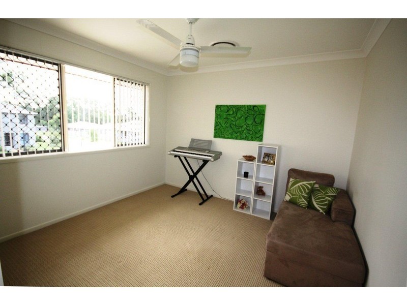 6  Surrey  Close, Bald Hills QLD 4036