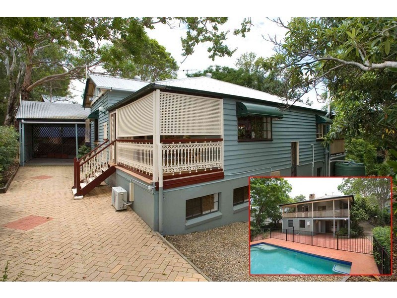 22 Sixth Ave, Bardon QLD 4065