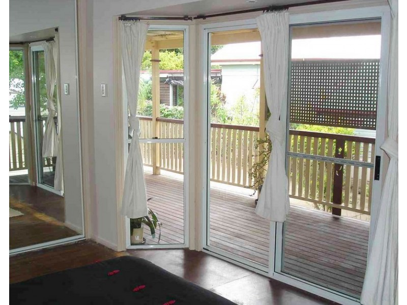 30 Sunrise St, Ashgrove QLD 4060