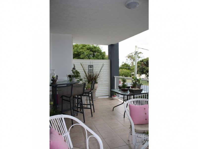 10/6 Ewart St, Clontarf QLD 4019