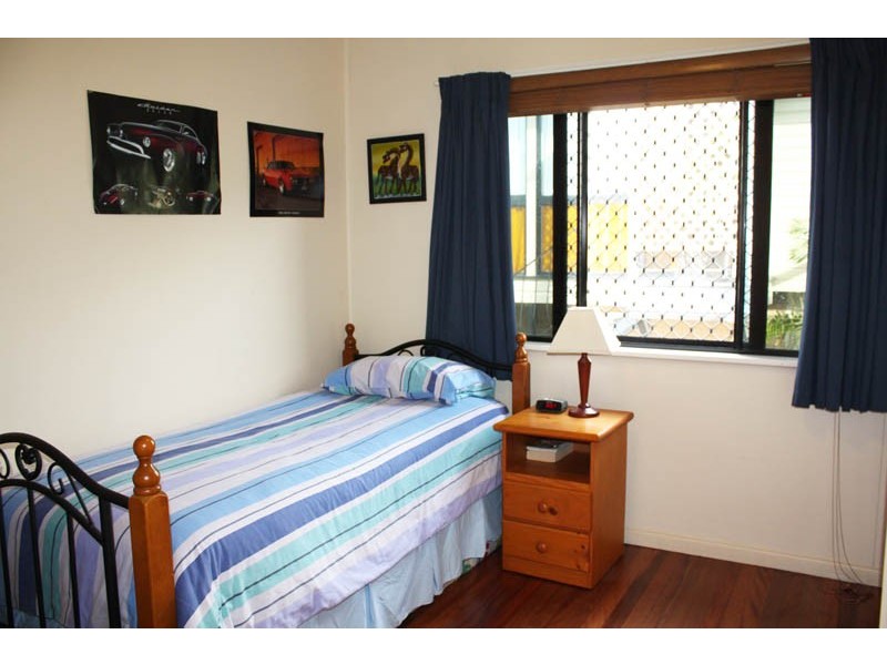 16 Callendar St, Sunnybank Hills QLD 4109