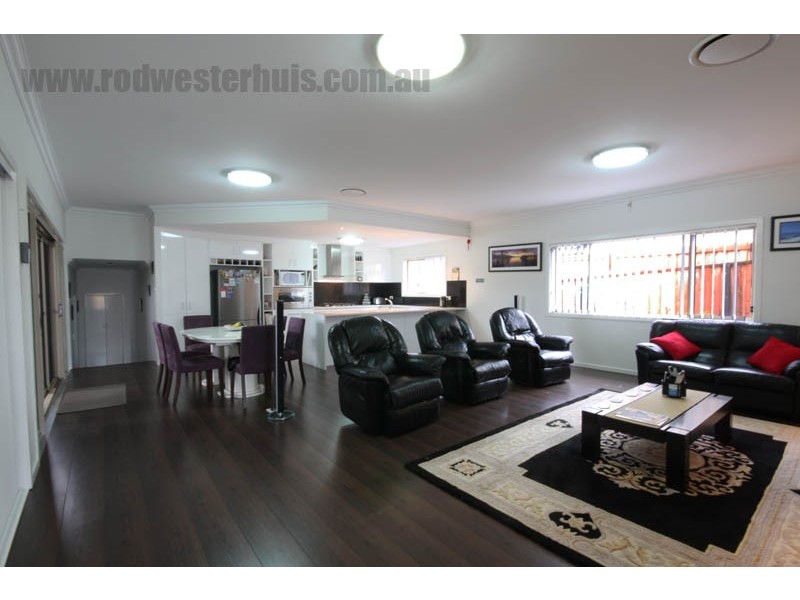 55 Wattle Pl, Gumdale QLD 4154