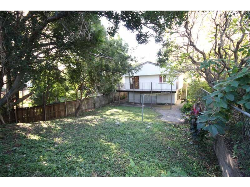 67 Angliss St, Wilston QLD 4051