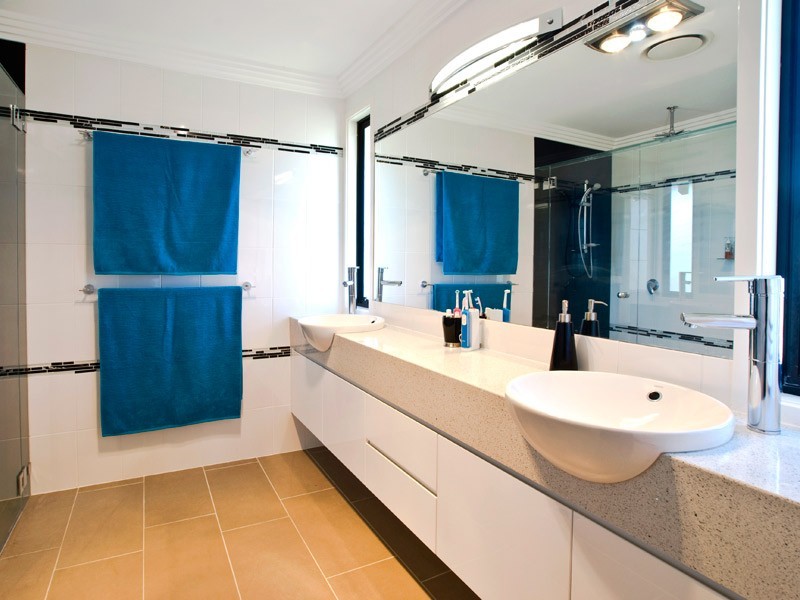 1 Ambrosius St, Carindale QLD 4152