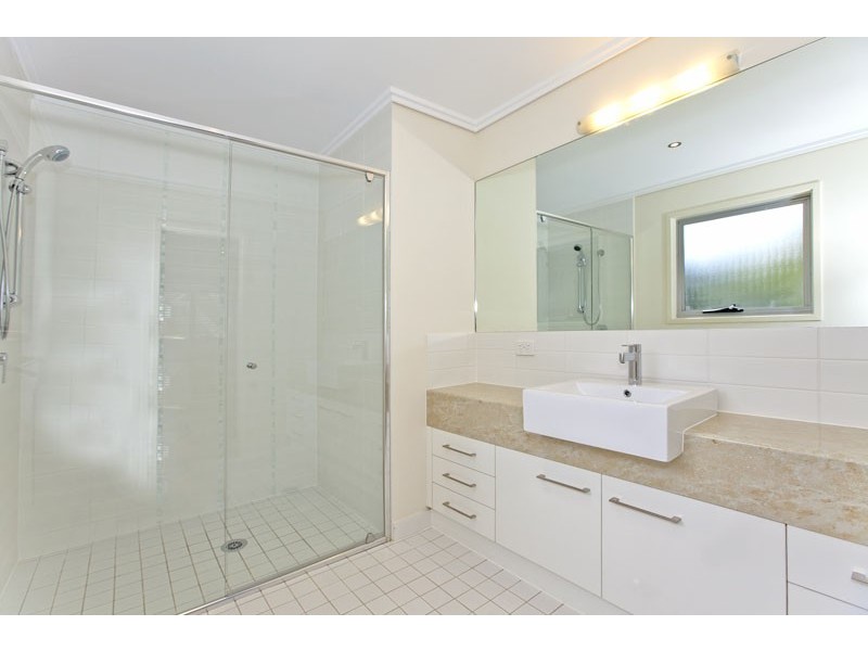 62-64 Island St, Cleveland QLD 4163