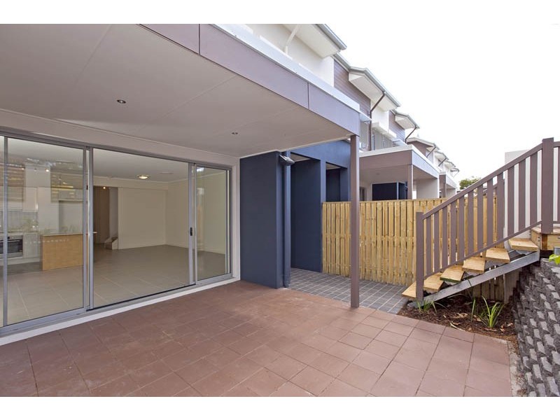 62-64 Island St, Cleveland QLD 4163