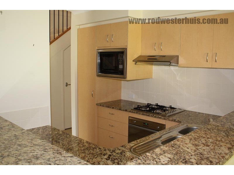 13/20 Patrick St, Norman Park QLD 4170