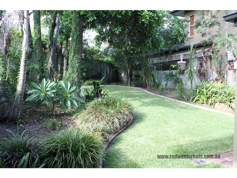 13/20 Patrick St, Norman Park QLD 4170