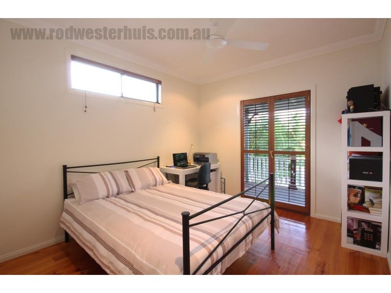 86 Brook St, Windsor QLD 4030