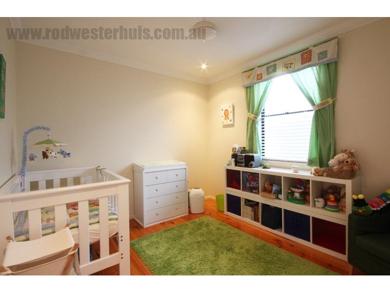 86 Brook St, Windsor QLD 4030