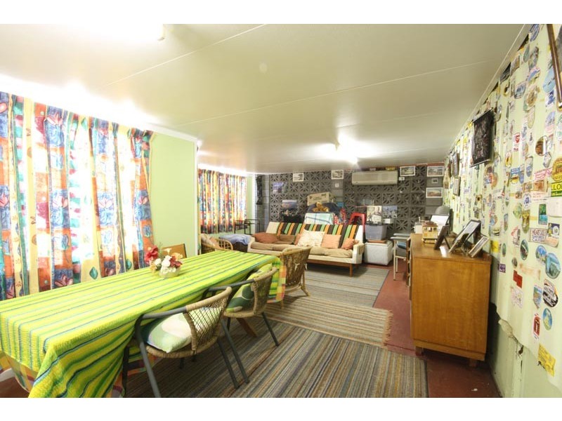 135 Wondall Rd, Wynnum West QLD 4178