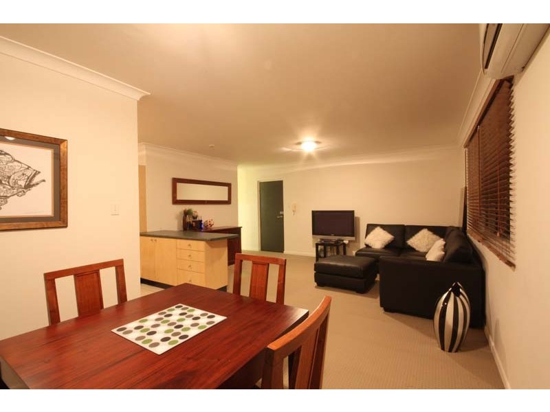 6/34 Macaulay St, Coorparoo QLD 4151