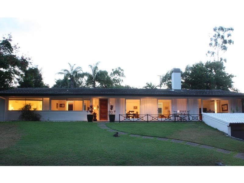 3 Lois St, Kenmore QLD 4069