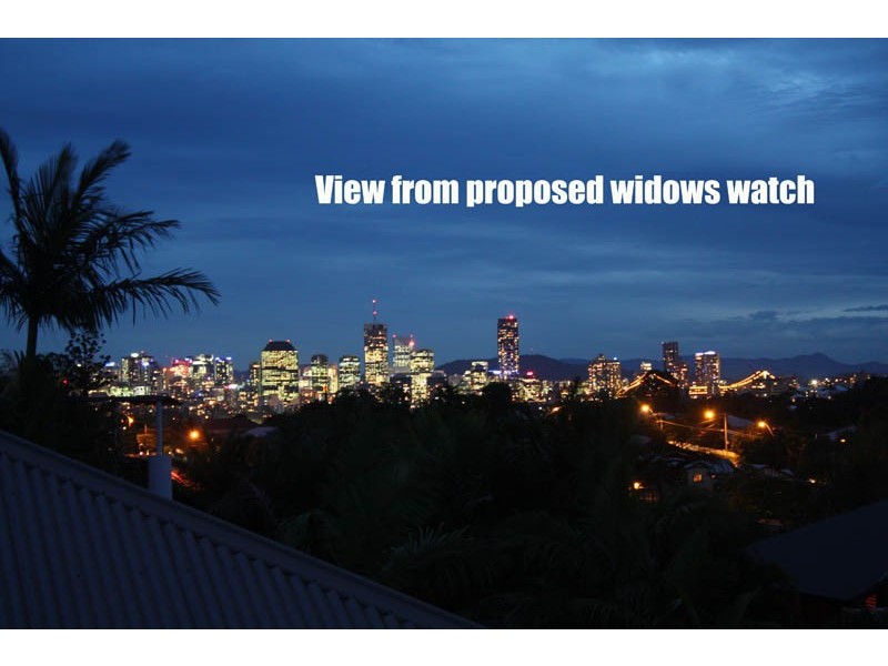 12 Perth St, Camp Hill QLD 4152