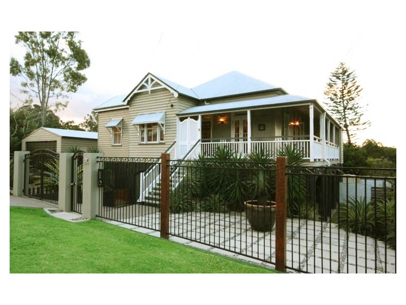 801 South Pine Rd, Everton Park QLD 4053