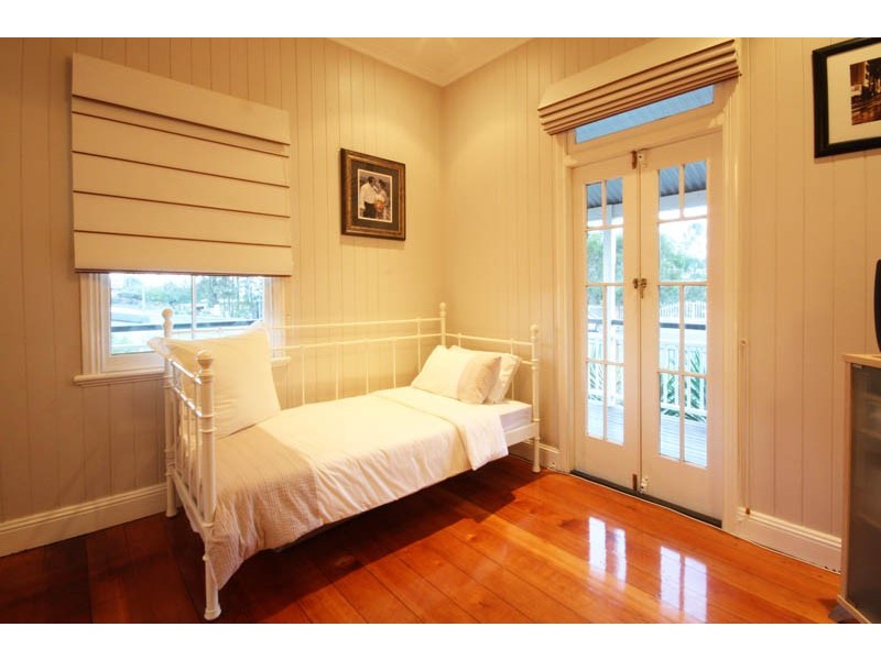 801 South Pine Rd, Everton Park QLD 4053