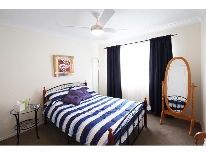 5 Fee Place, Eatons Hill QLD 4037