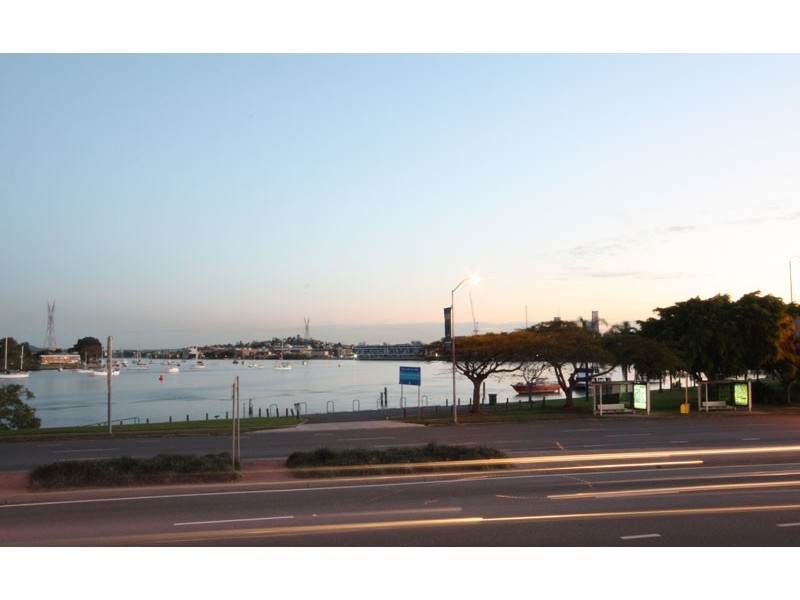 1/136 Kingsford Smith Dr, Hamilton QLD 4007