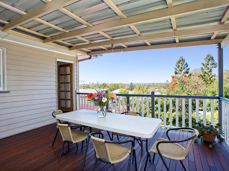 784 South Pine Road, Everton Park QLD 4053