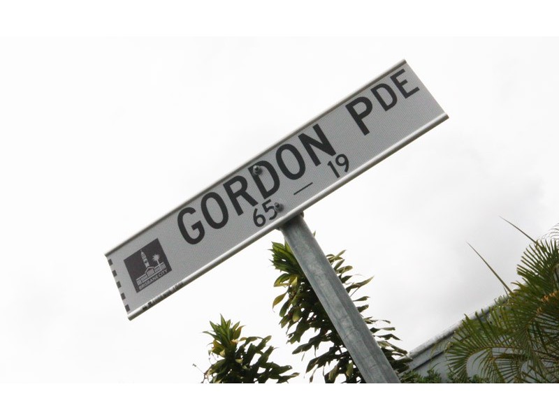 30 Gordon Pde, Mount Gravatt East QLD 4122