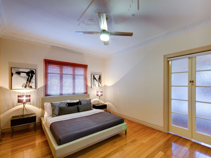 91 MacDonald St, Norman Park QLD 4170