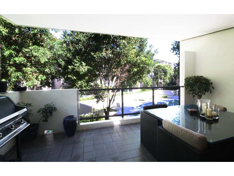 137/71 Beeston Street, Teneriffe QLD 4005