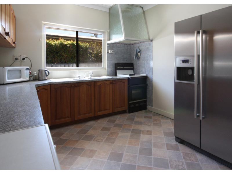 120 Junction Road, Morningside QLD 4170