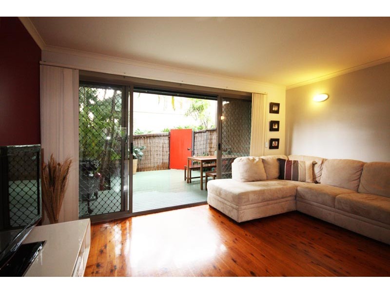 2/11 Great George Street, Paddington QLD 4064