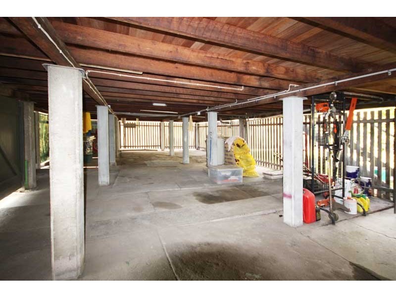 20 Latimer Street, Holland Park QLD 4121