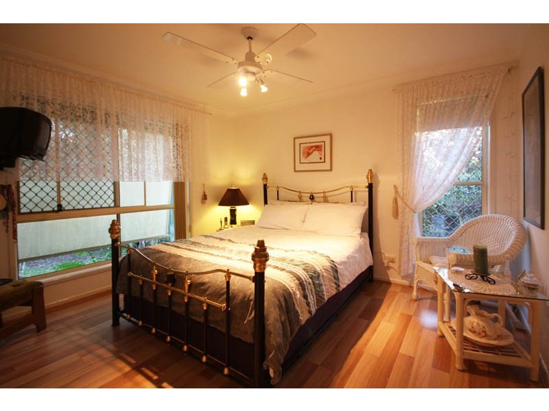 12 Ursula Place, Wynnum West QLD 4178