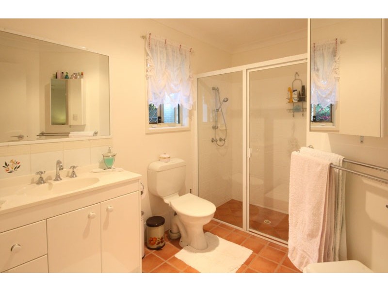 12 Ursula Place, Wynnum West QLD 4178