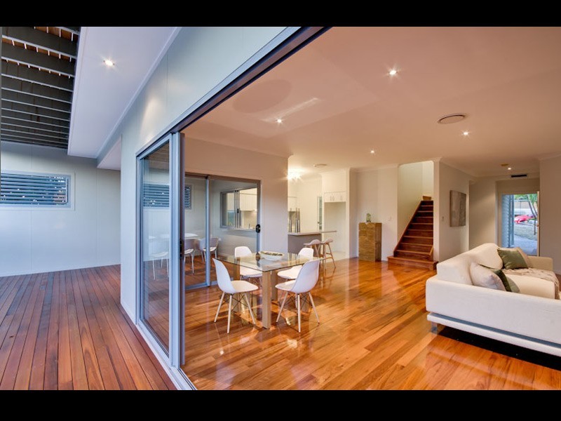 12 Perth st, Camp Hill QLD 4152