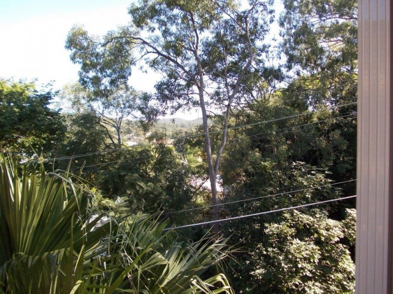 1/32 Hebe Street, Bardon QLD 4065