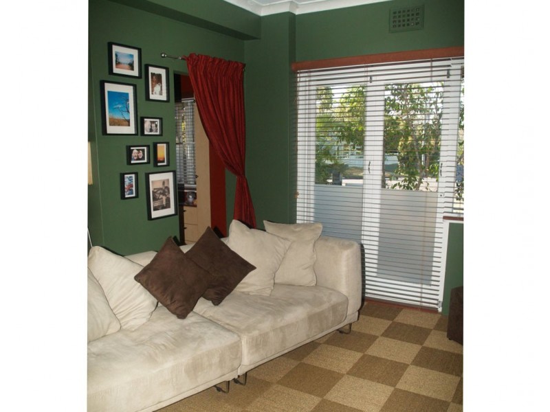 1/32 Hebe Street, Bardon QLD 4065