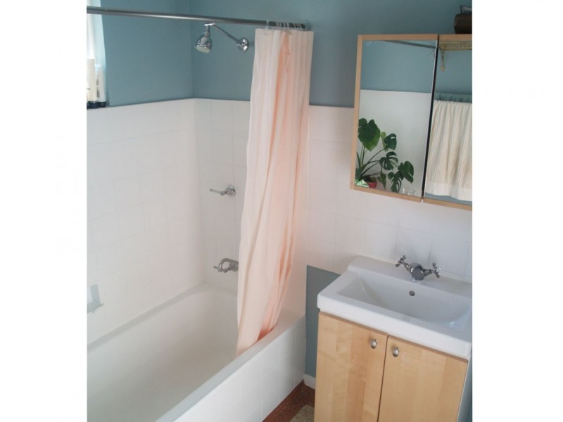 1/32 Hebe Street, Bardon QLD 4065