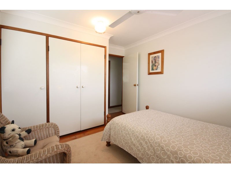 114  Cadogan Street, Carindale QLD 4152