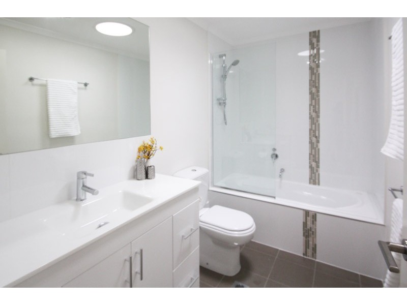 30 Gordon Pde, Mount Gravatt East QLD 4122