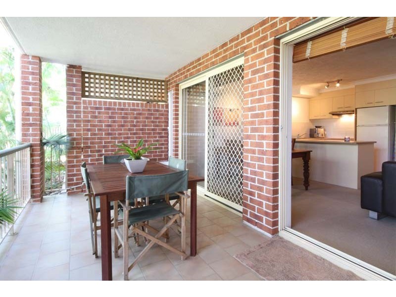 2/33 Wongara Street, Clayfield QLD 4011