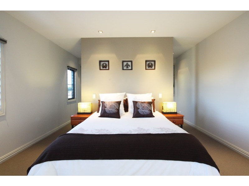 15 Little Close, Wakerley QLD 4154