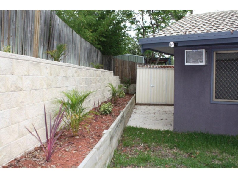 28 Lant Street, Chapel Hill QLD 4069